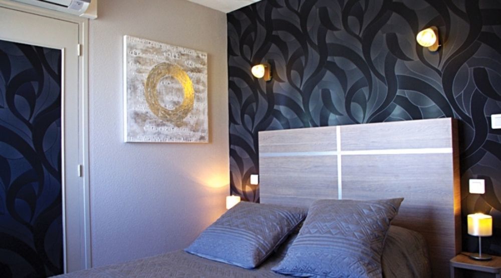 Logis Hotel Centrotel Et Spa Bulles D'Allier 蒙马罗 外观 照片