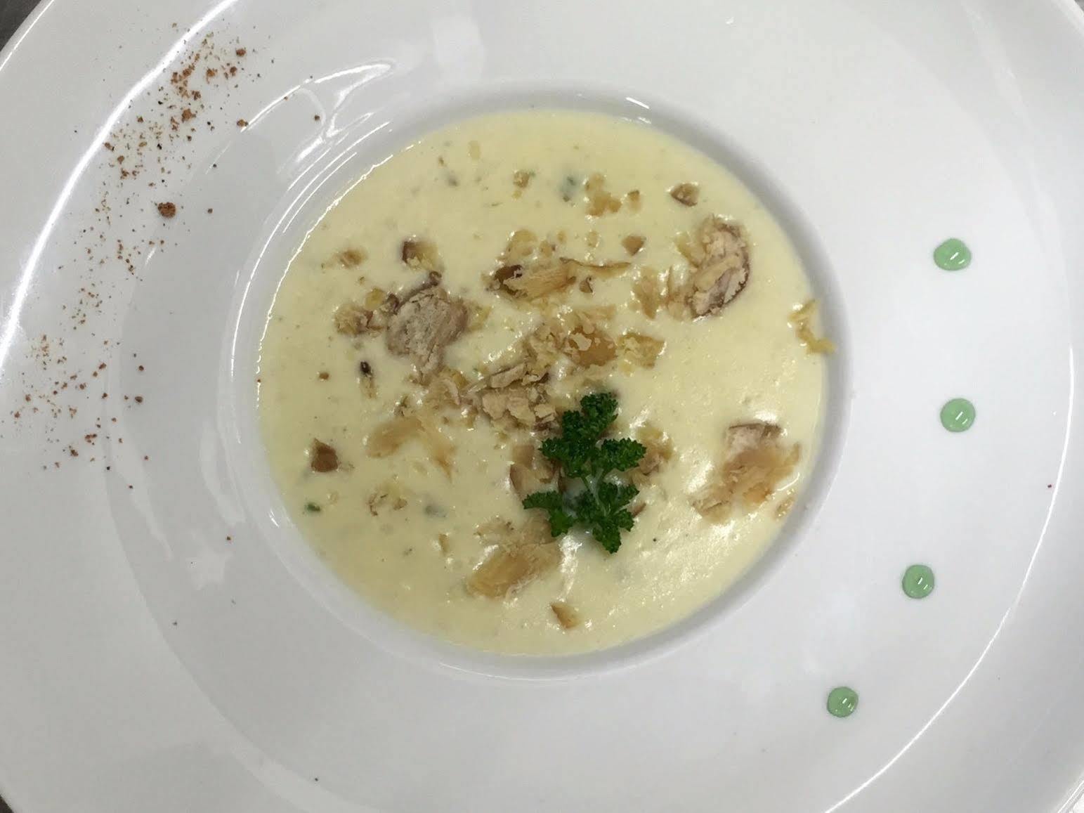Logis Hotel Centrotel Et Spa Bulles D'Allier 蒙马罗 外观 照片